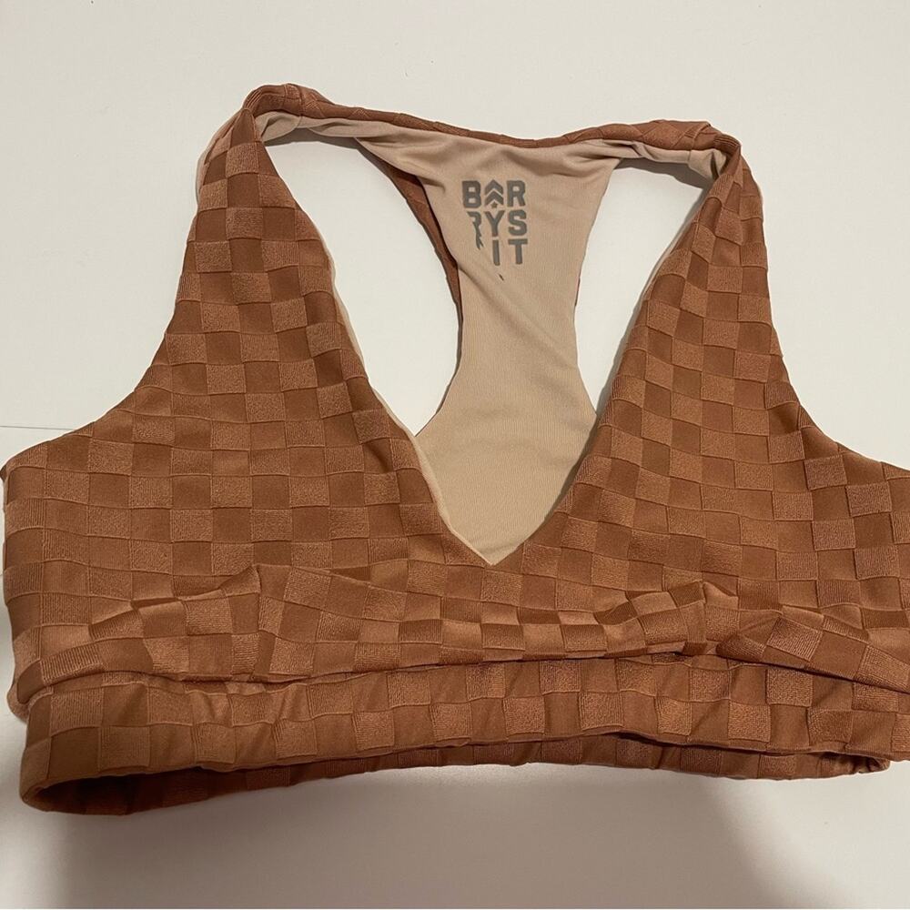 Barry's Fit Brand Women's Size Small Tan Checkered Print V Neck Sports Bra